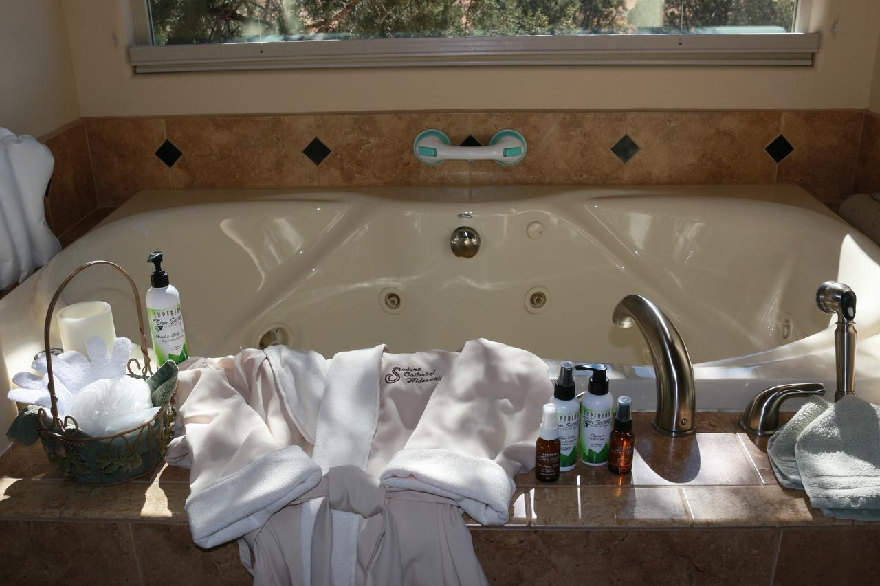 Sedona Cathedral Hideaway B&B And Casita Екстериор снимка
